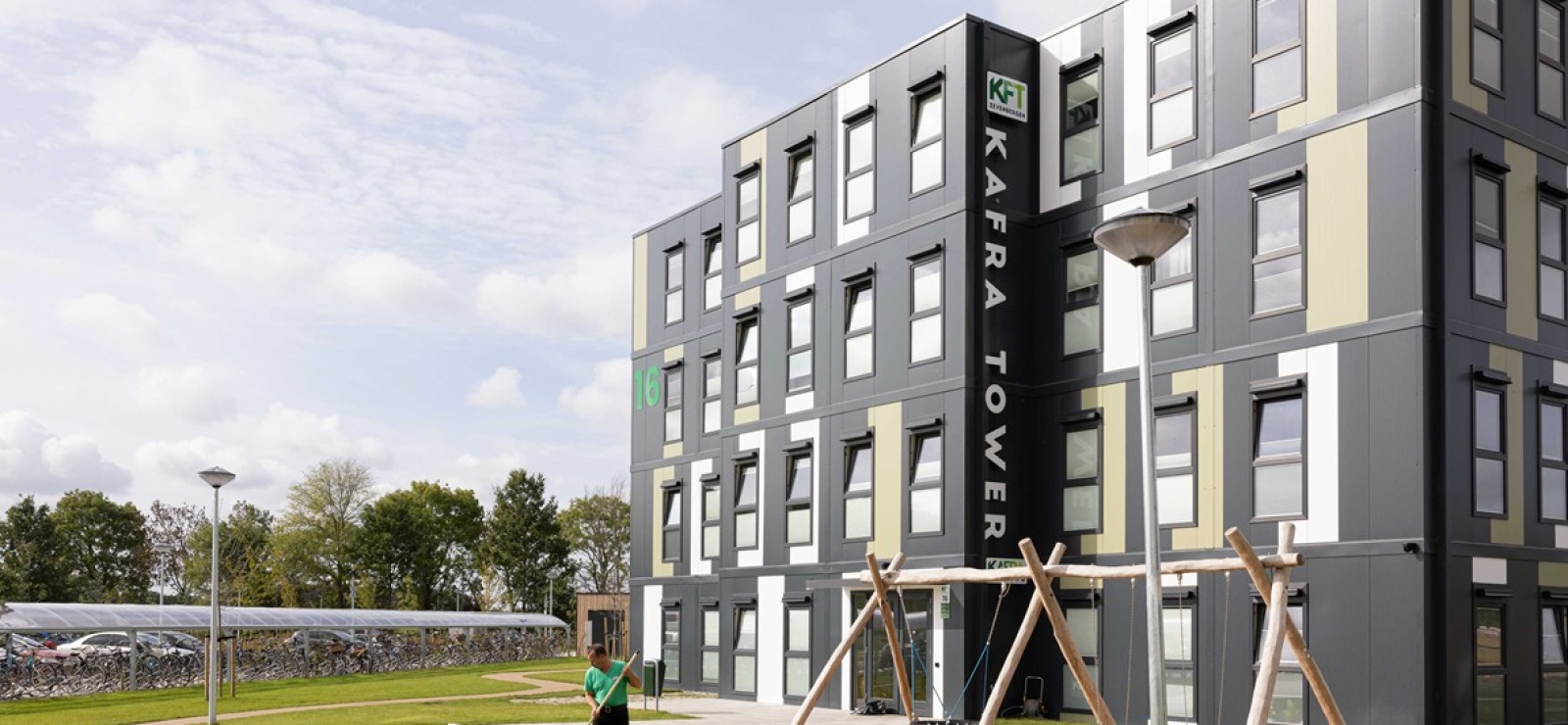 Welfare Officer aan het werk