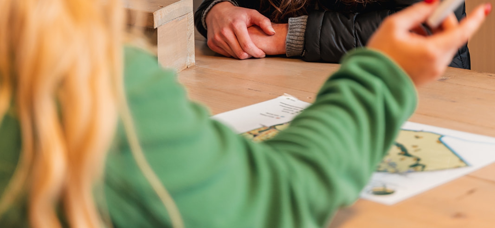 Welfare Officer aan het werk