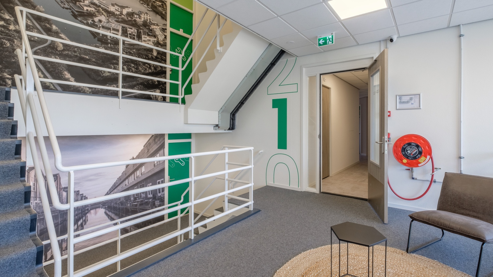 Trappenhuis in getransformeerd pand