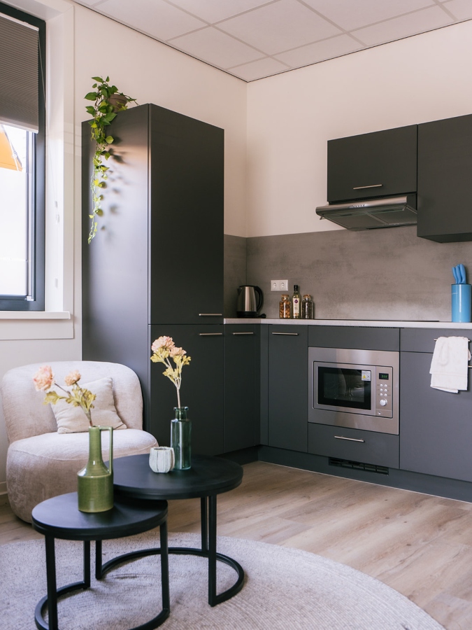 Keukenblok in door KaFra Housing getransformeerd pand