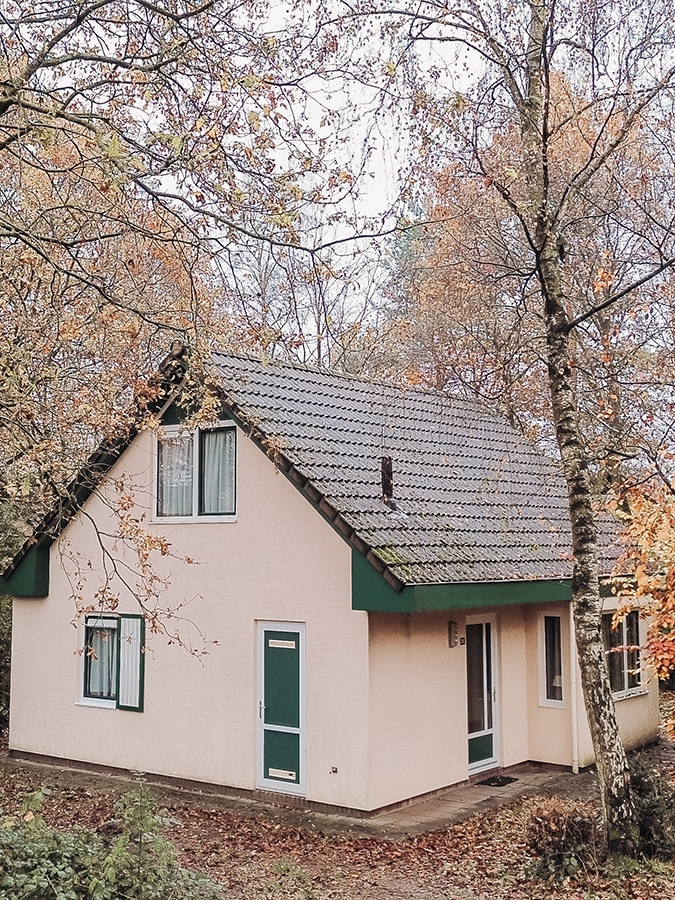 Een van de voormalige vakantiewoningen die KaFra transformeerde in Blitterswijck